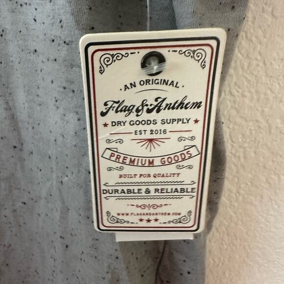 NWT Flag & Anthem Gray Speckled V-Neck Tee - Picture 6 of 8